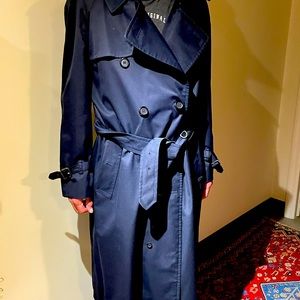 Vintage Burberrys Mens Trench REDUCED